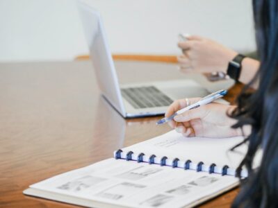 BUSINESS ANALYSTE